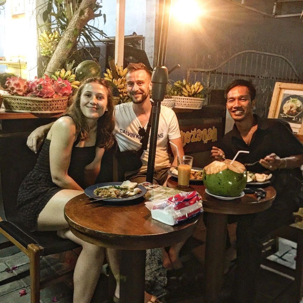 5 Rekomendasi Warung di Canggu, Rasa dan Harganya Oke!