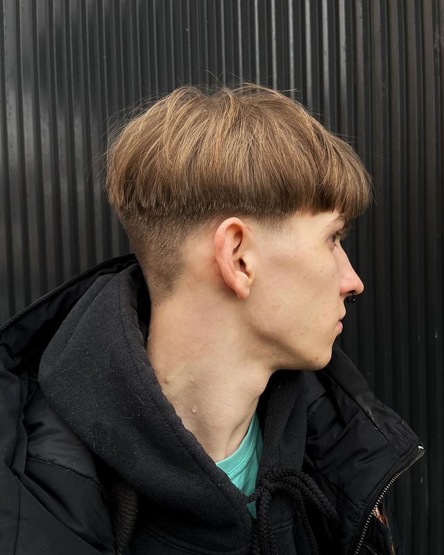 10 Rekomendasi Potongan Rambut Pendek Pria Indonesia Terbaik 2023