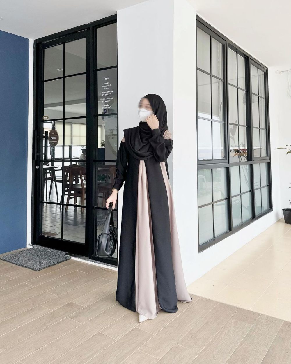 12 Inspirasi Dress Lebaran Syari ala Windy Erlisa, Stylish!