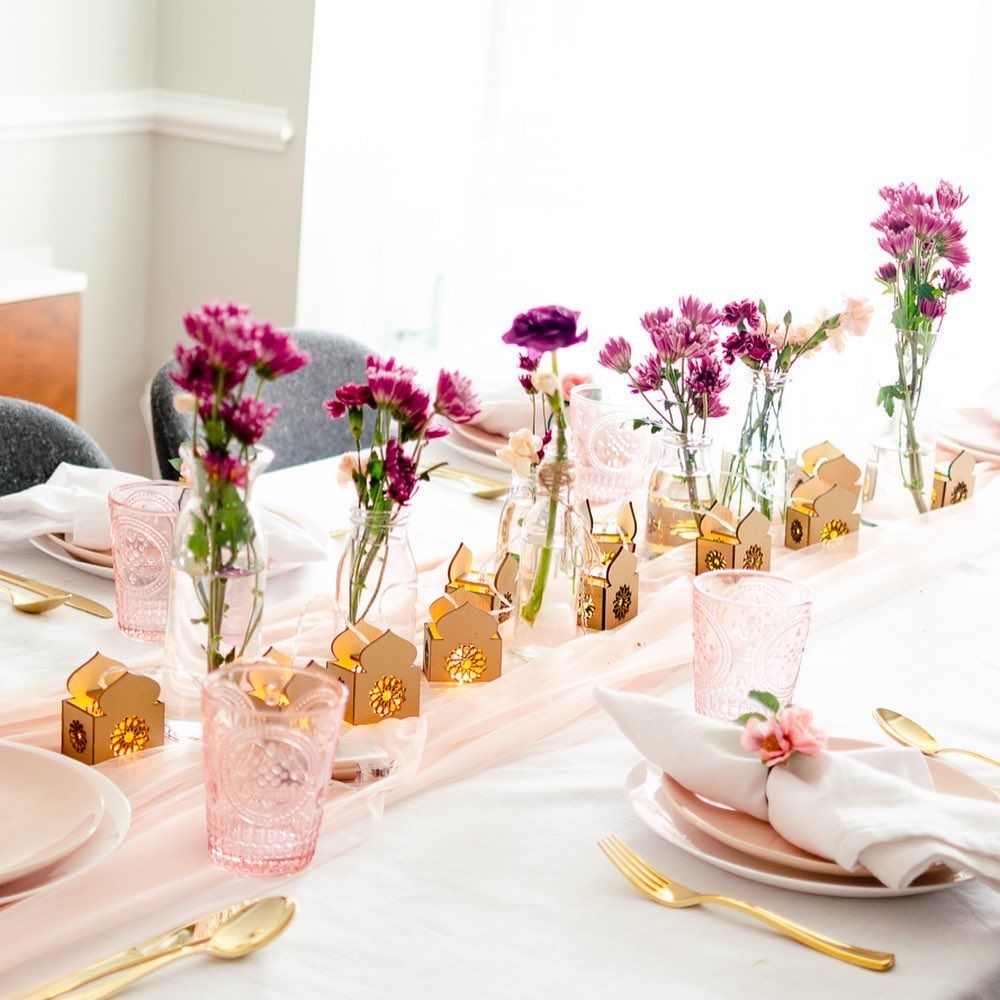 9 Ide Dekorasi Meja Makan untuk Lebaran, Makin Berkesan!