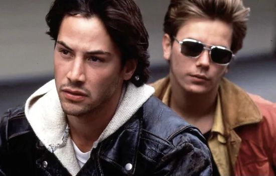 11 Film Non Action Terbaik Keanu Reeves, Gak Kalah Seru Ditonton!