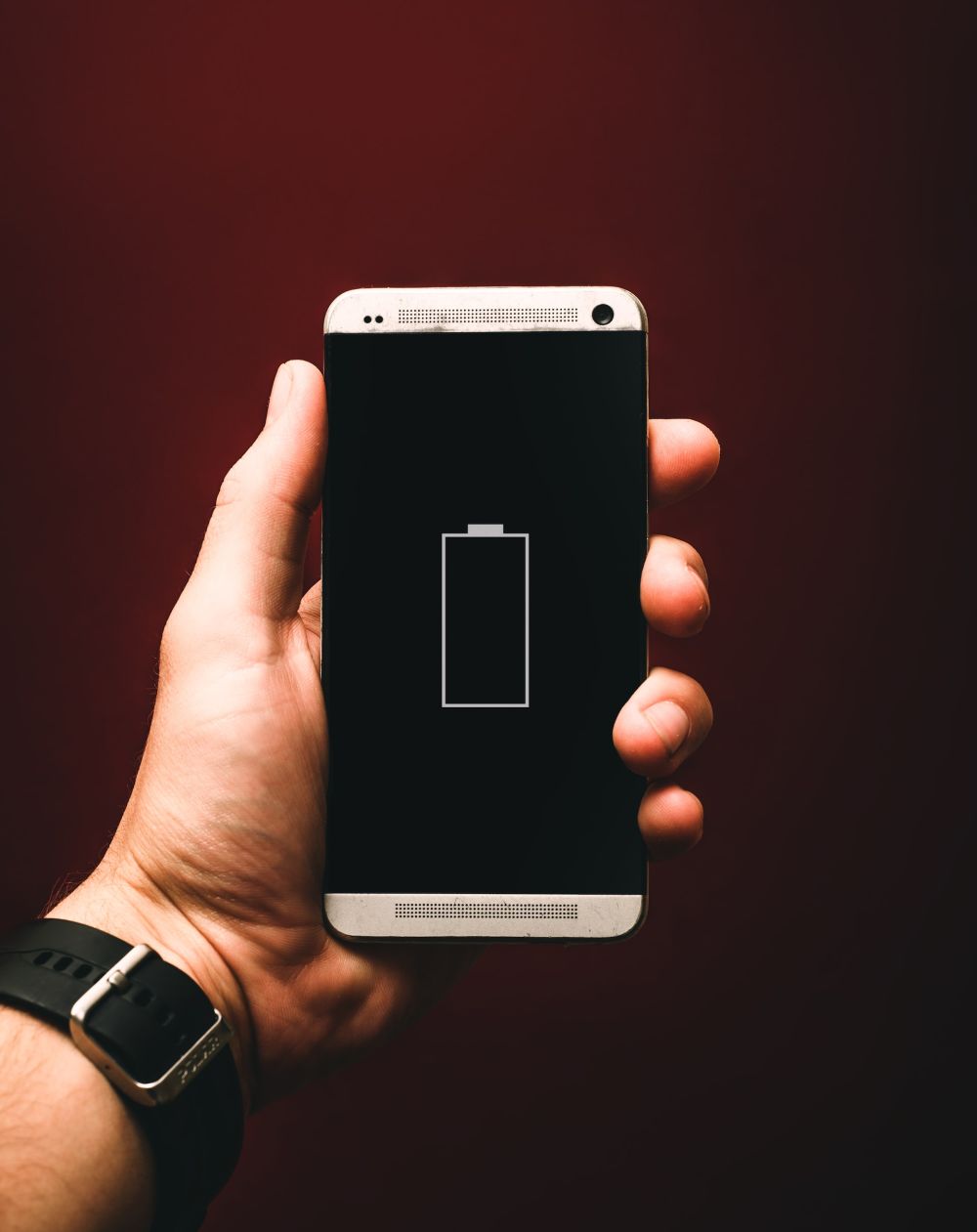 5 Manfaat Dark Mode pada Smartphone, Mengurangi Nyeri Mata