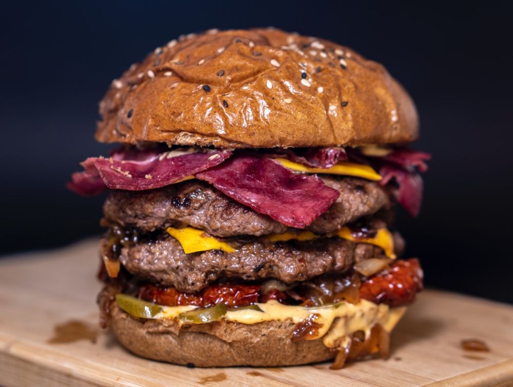 5 Alasan Burger Tidak Sehat Meskipun Mengandung Sayuran dan Protein