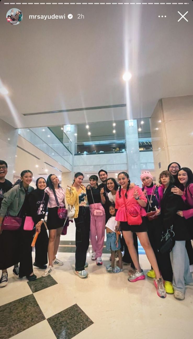 12 Artis Hingga Selebgram Di Konser Blackpink Jakarta