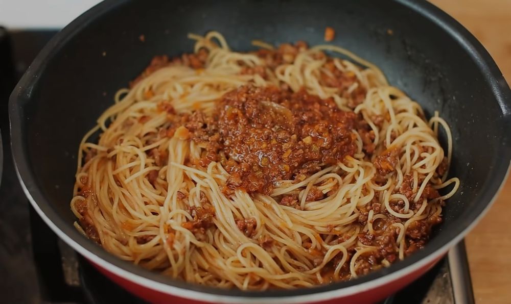 Resep Spaghetti Bolognese ala Rumahan, Rasanya Klasik Banget