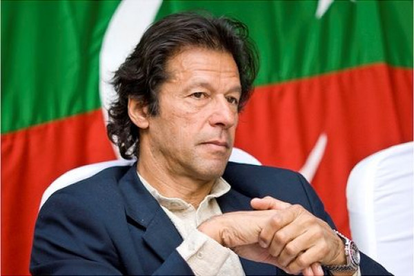 Polisi Pakistan Serbu Kediaman Imran Khan, 30 Orang Ditahan