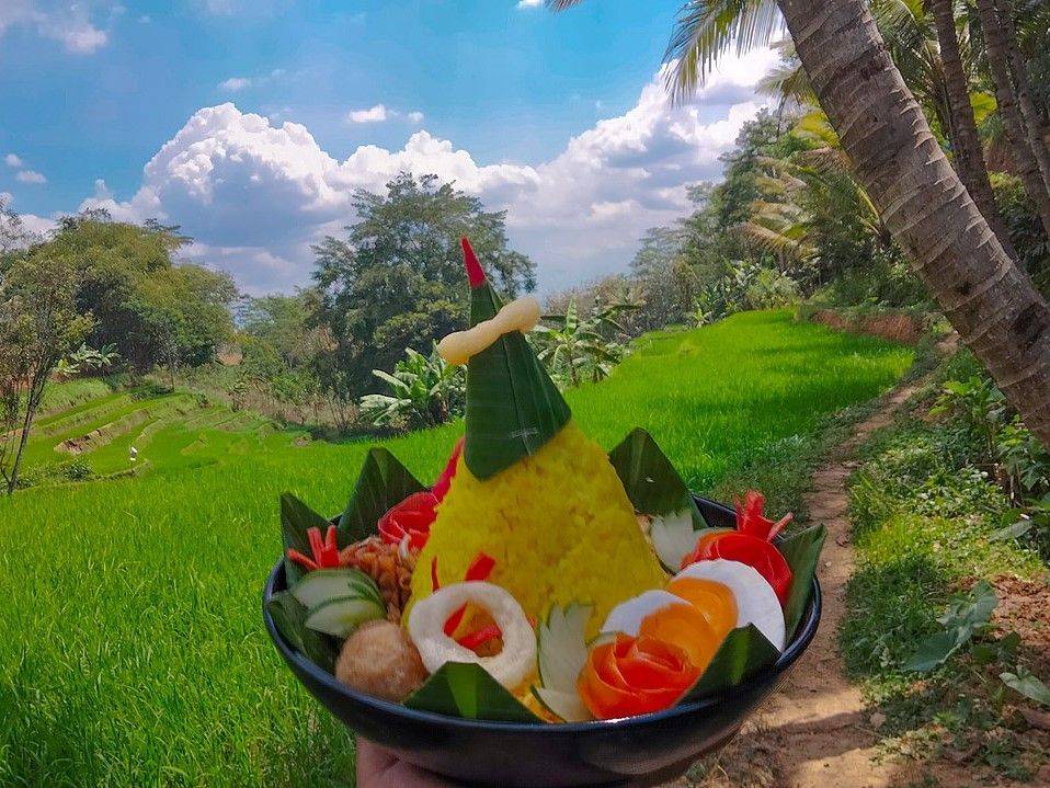 Cara Masak Nasi Kuning Rice Cooker, Kelezatannya Tiada Tara!