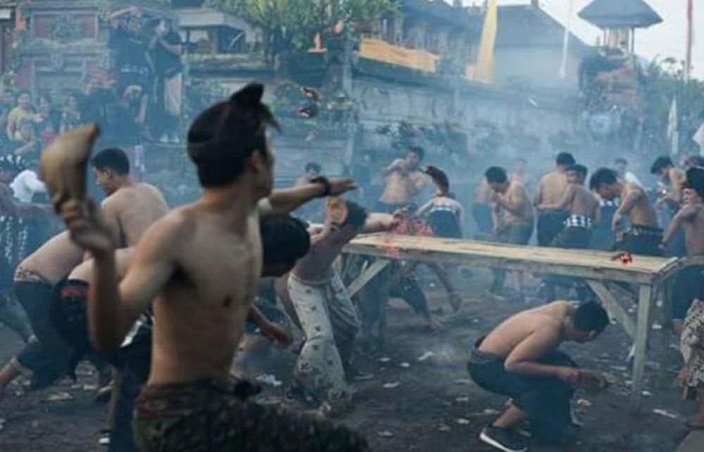 5 Tradisi Sebelum Nyepi di Bali Selain Ogoh-Ogoh