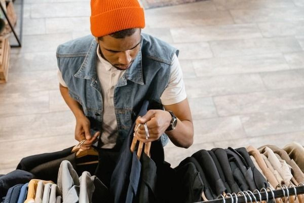 Impor Pakaian Bekas Dilarang, Pengusaha Thrifting di Malang Meradang