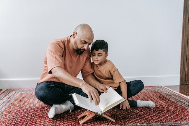 5 Tips Ajak Anak Belajar Puasa di Bulan Ramadan, Berikan Apresiasi!