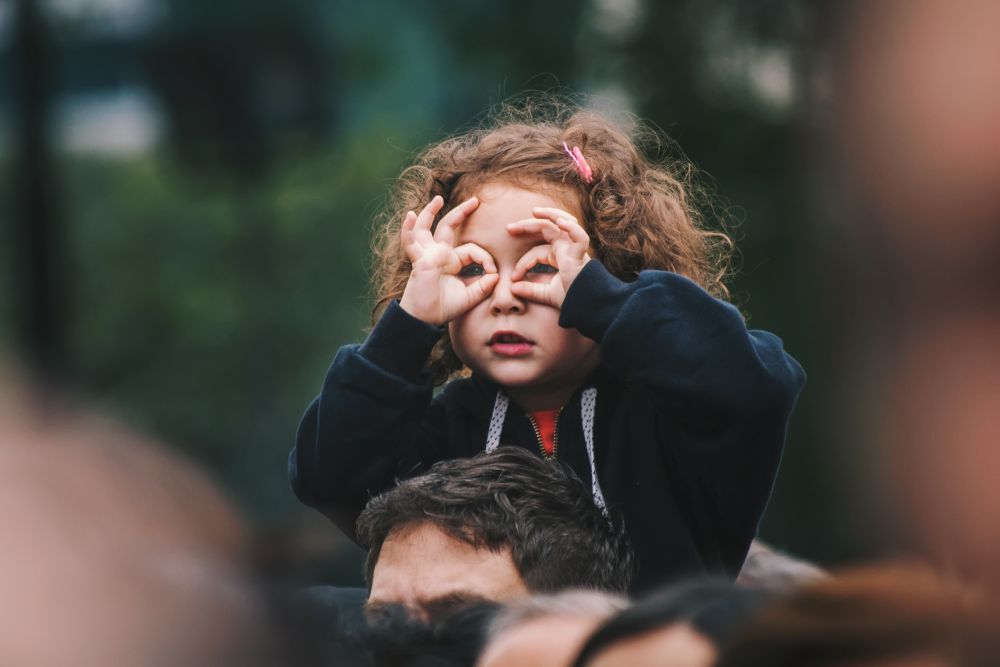 5 Alasan untuk Mengajarkan Anak tentang Hidup Sederhana