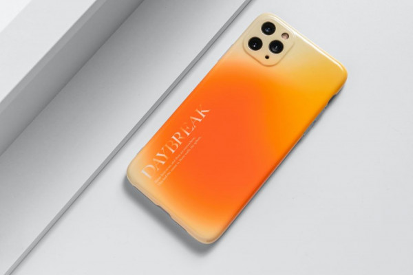 5 Ide Case Ponsel dengan Gradasi Warna, Bisa Bikin Sendiri di Rumah!