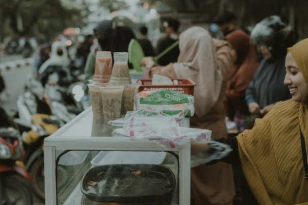 4 Tips Keuangan selama Bulan Puasa, Jangan Kalap Bukber ya!