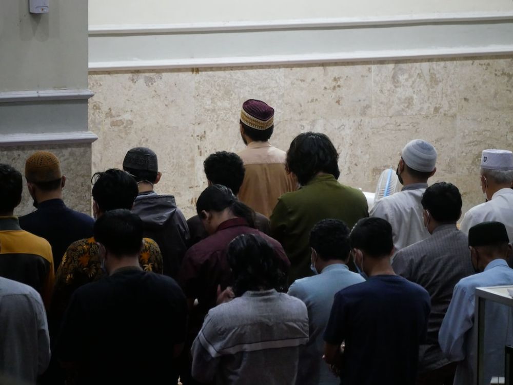 Cara Salat Idul Fitri, Niat hingga Bacaannya