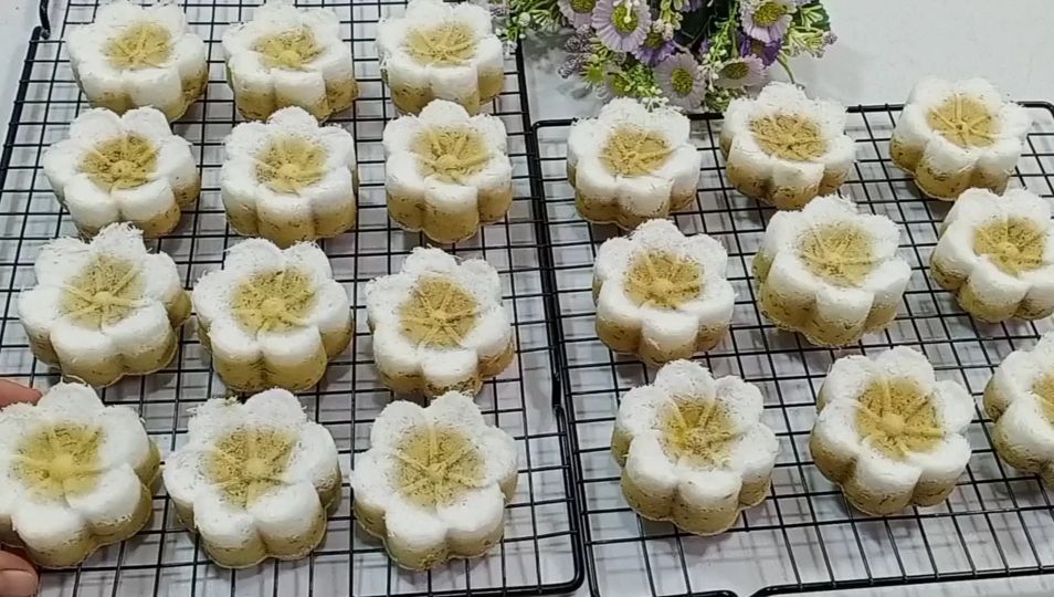 5 Resep Kue Kukus Serba Pisang, Manis dan Lembut!