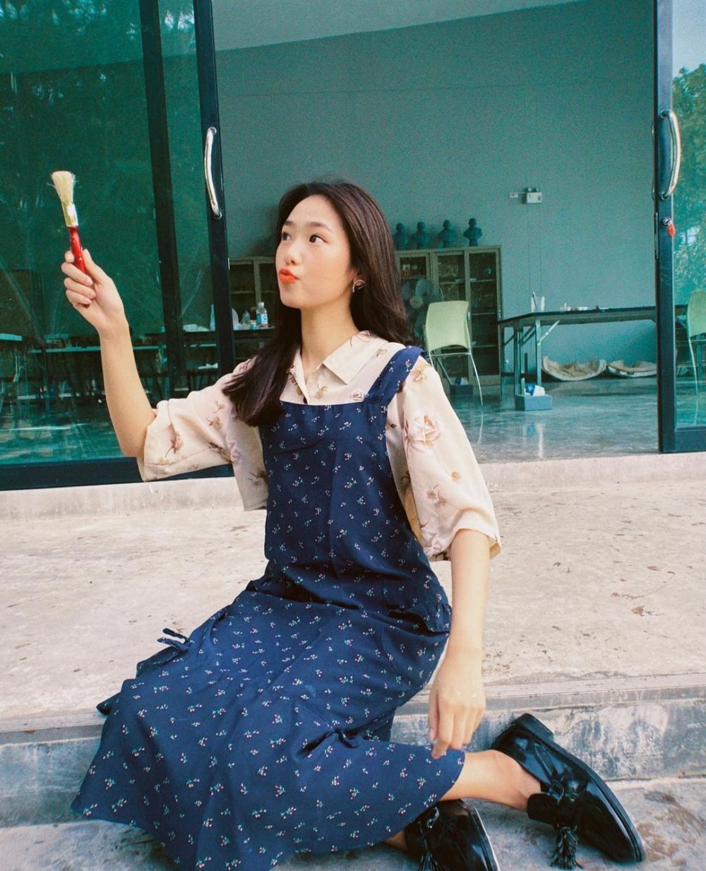 11 Koleksi Dress Casual Film Rachanun, Hangout hingga Kondangan