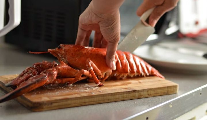 Resep Lobster Saus Mentega, Sajian Seafood Spesial