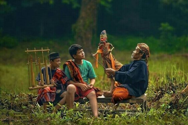 Tradisi Dongeng di Banyuwangi Nyaris Punah