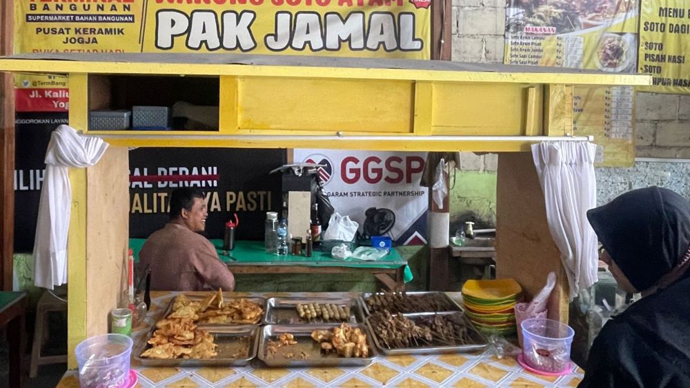 Soto Pak Jamal, Kuliner Maknyus Favorit Mahasiswa di Sleman