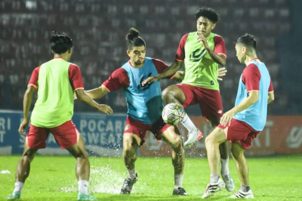 2 Pemain Andalan Persik Dipastikan Absen Hadapi Persita