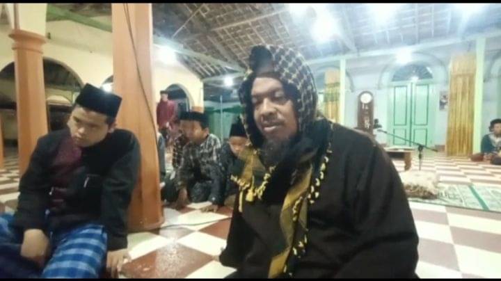 Salat Tarawih Tercepat Di Blitar Ini Digemari Para Jemaah