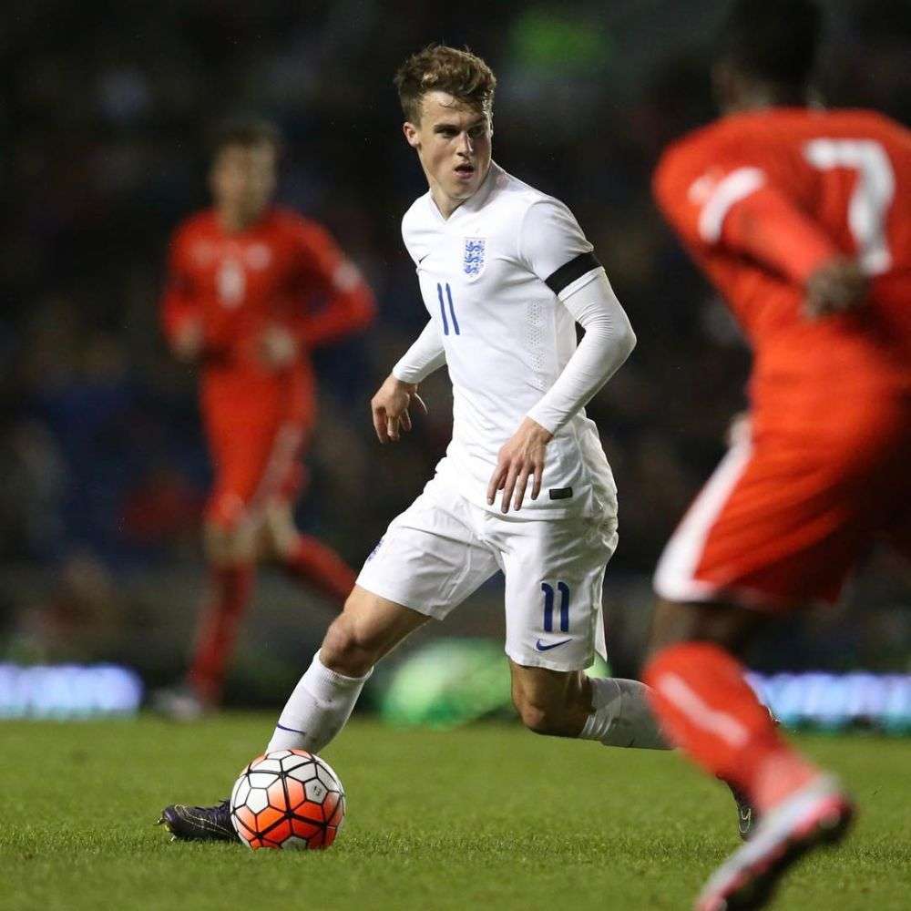 Solly March, Winger Kanan Andalan Brighton & Hove Albion