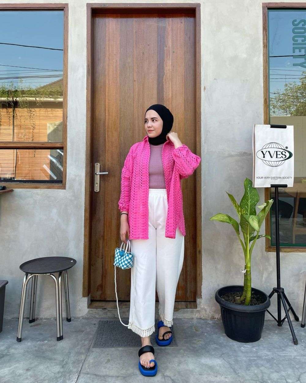 9 Ootd Hijab Nuansa Pink Ala Selebgram Via Zulviani Pretty 1469