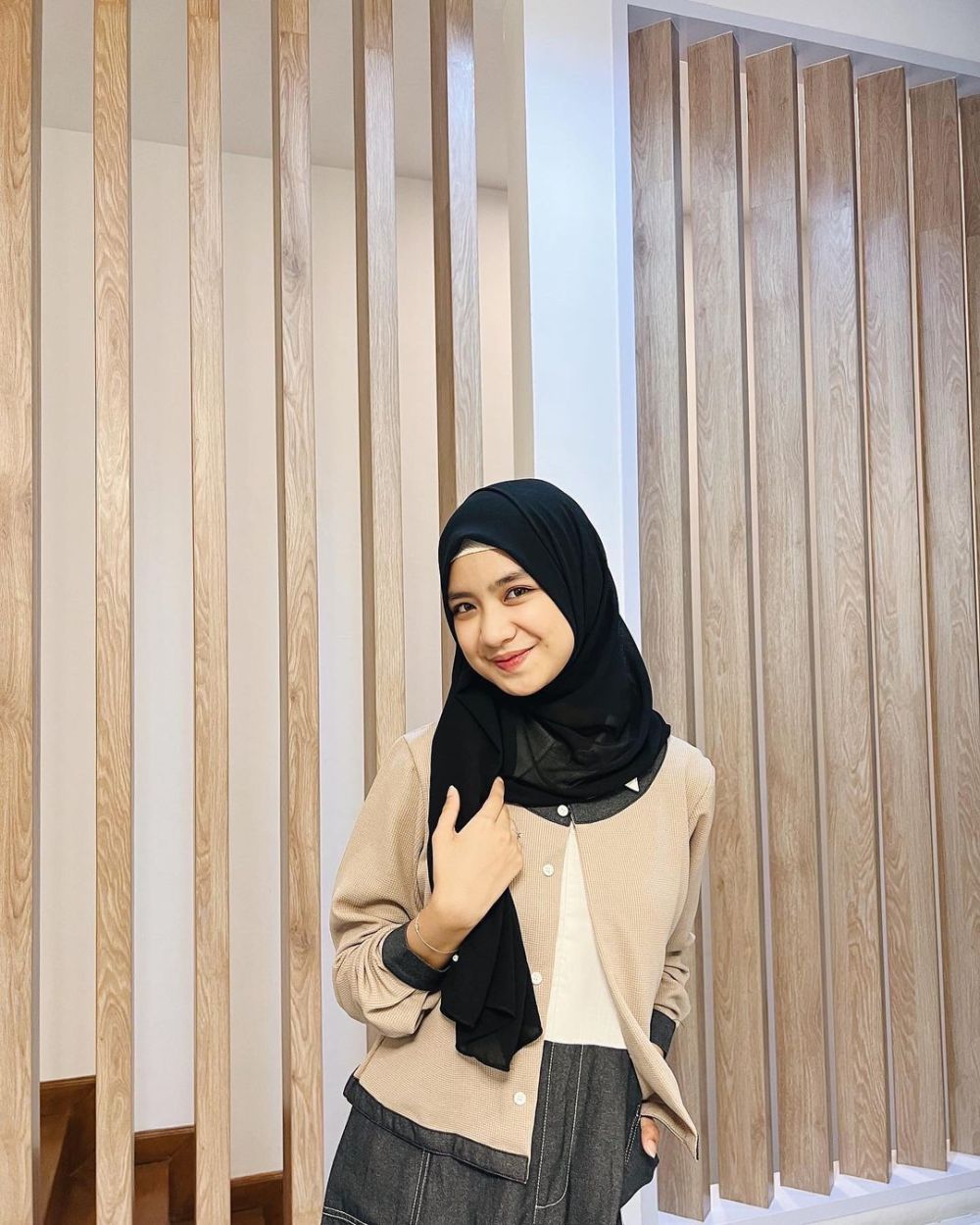 9 Inspirasi Hijab Pashmina Ala Artis Dan Selebgram Cocok Unt