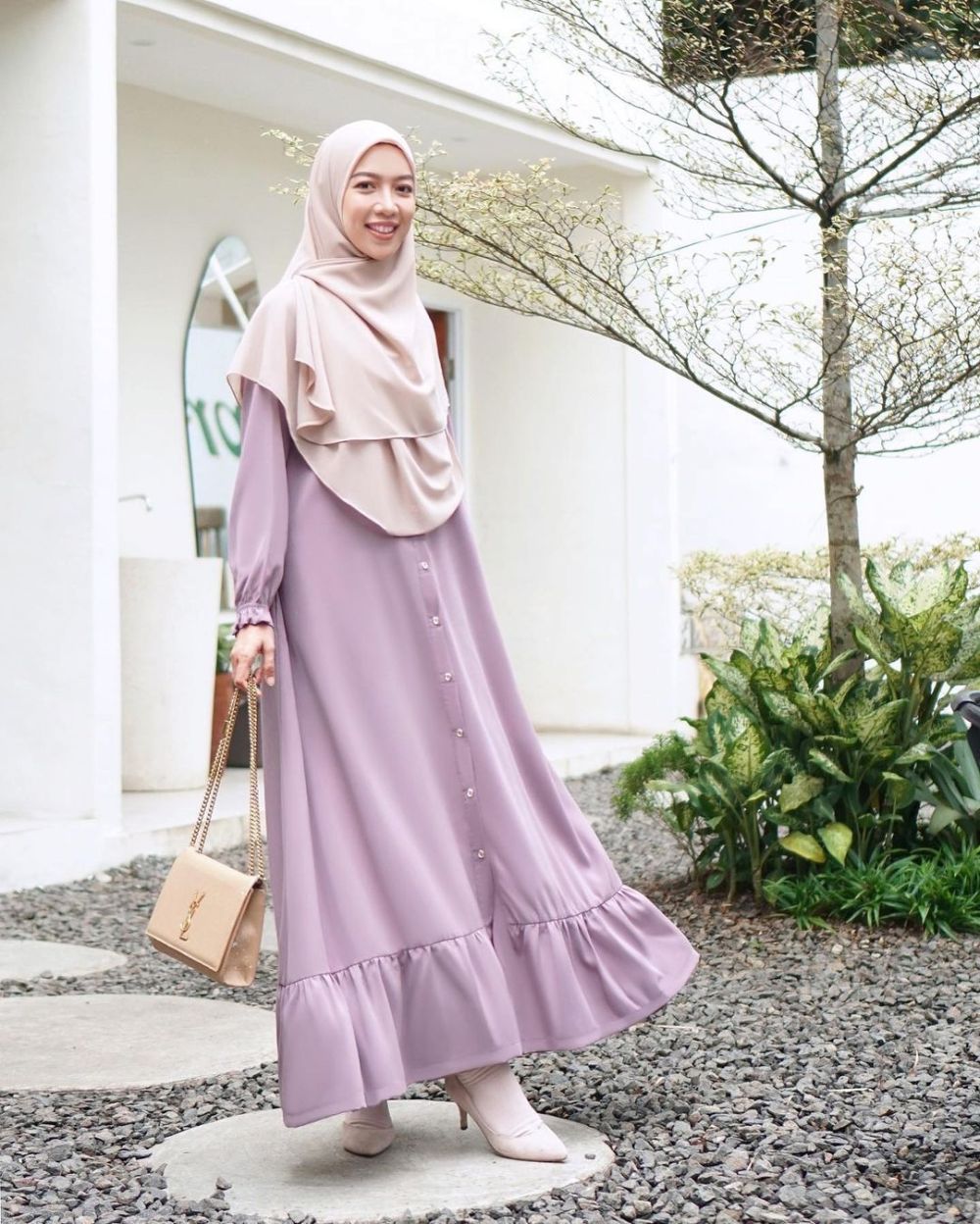 15 Brand Lokal Baju Muslimah, Cocok Buat Sambut Lebaran