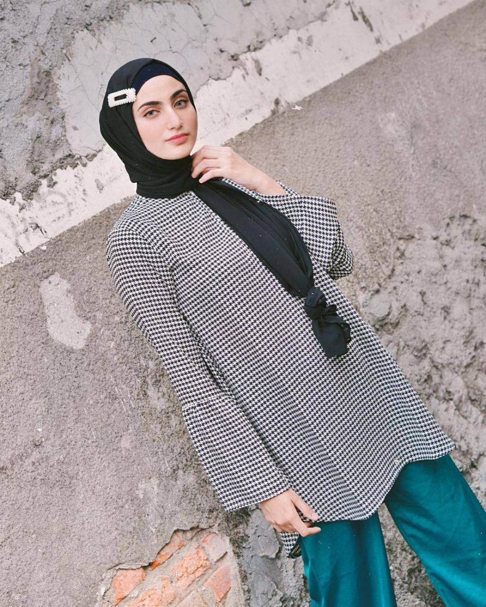 9 Inspirasi Hijab Pashmina Ala Artis Dan Selebgram Cocok Unt