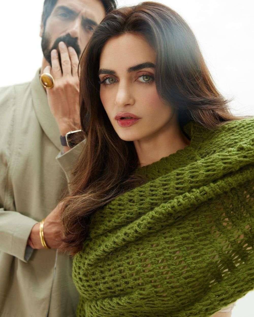 9 Potret Arjun Rampal Dan Gabriella Demetriades