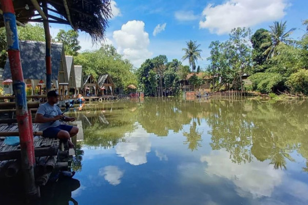 5 Spot Ngabuburit di Banyuwangi Ada Waduk hingga Taman
