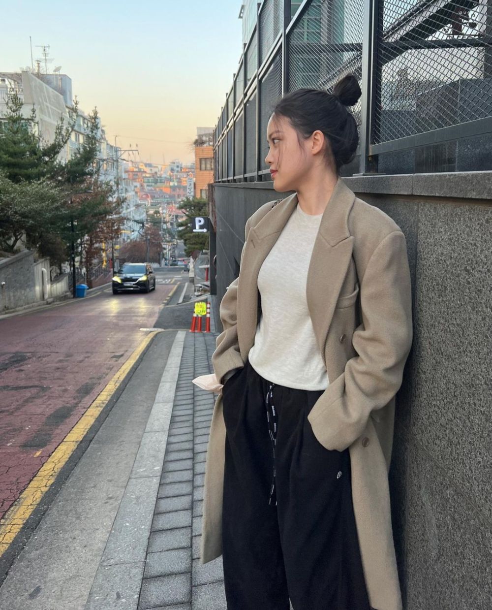 10 Ide Outfit ala Youtuber Michelle Choi, Simple tapi Aesthetic Parah