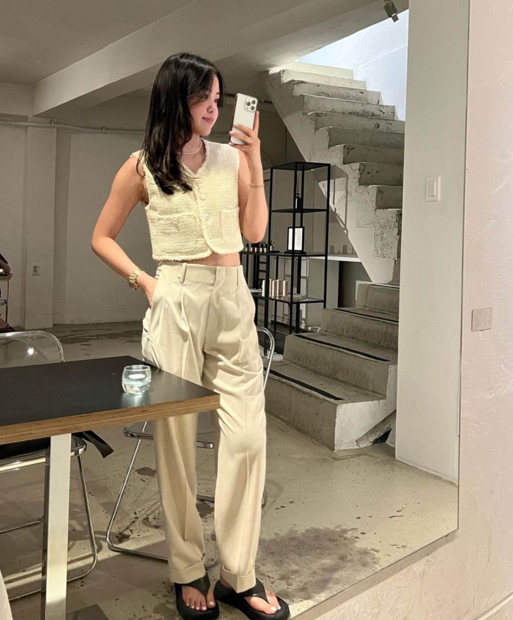 10 Ide Outfit ala Youtuber Michelle Choi, Simple tapi Aesthetic Parah