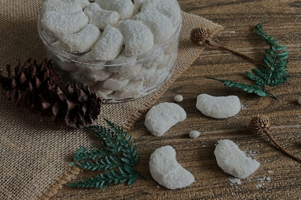 Resep Kue Putri Salju Lembut, Mudah Gak Perlu Cetakan!