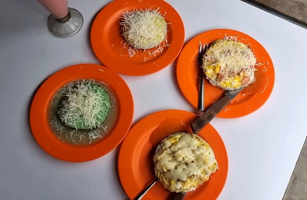 Wajib Mampir! Ini 5 Tempat Makan Surabi Legendaris di Bandung