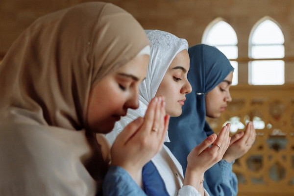 5 Doa Menjelang Perpisahan dengan Ramadan yang Bikin Hati Sedih