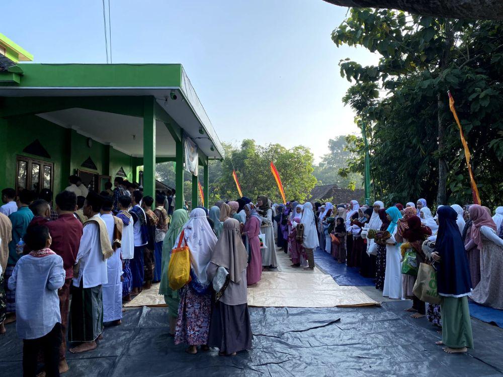 Bupati Gunungkidul Salat Idul Fitri Bersama Para Pemudik 