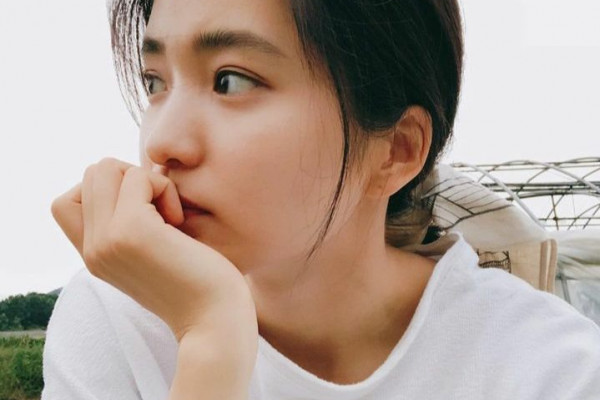 9 Potret Kim Tae Ri Awet Muda di Usianya yang ke-33, Bak Remaja!