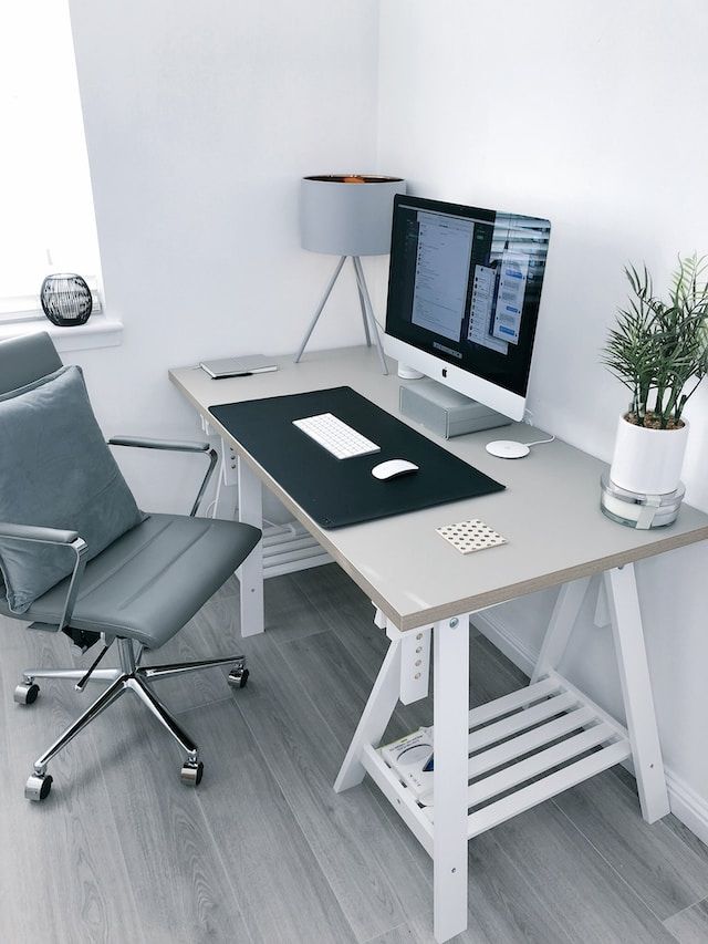 15 Inspirasi Desain Workspace, Bergaya Minimalis Hingga Rustic! 