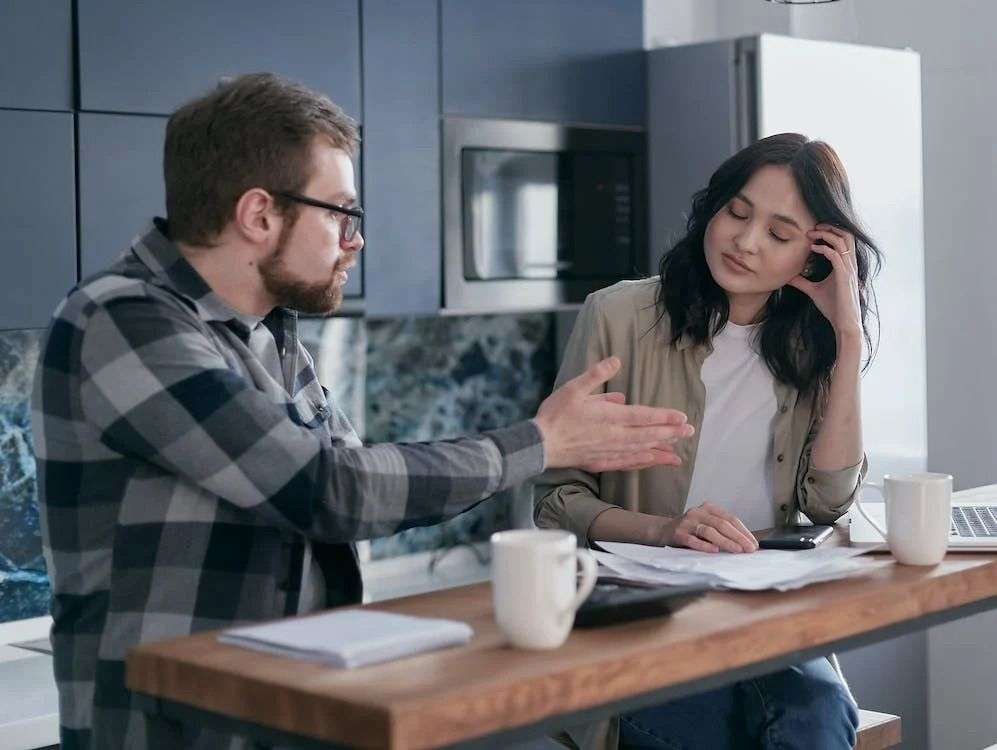 5 Kebiasaan Sepele Yang Bikin Kamu Terlihat Gak Menarik