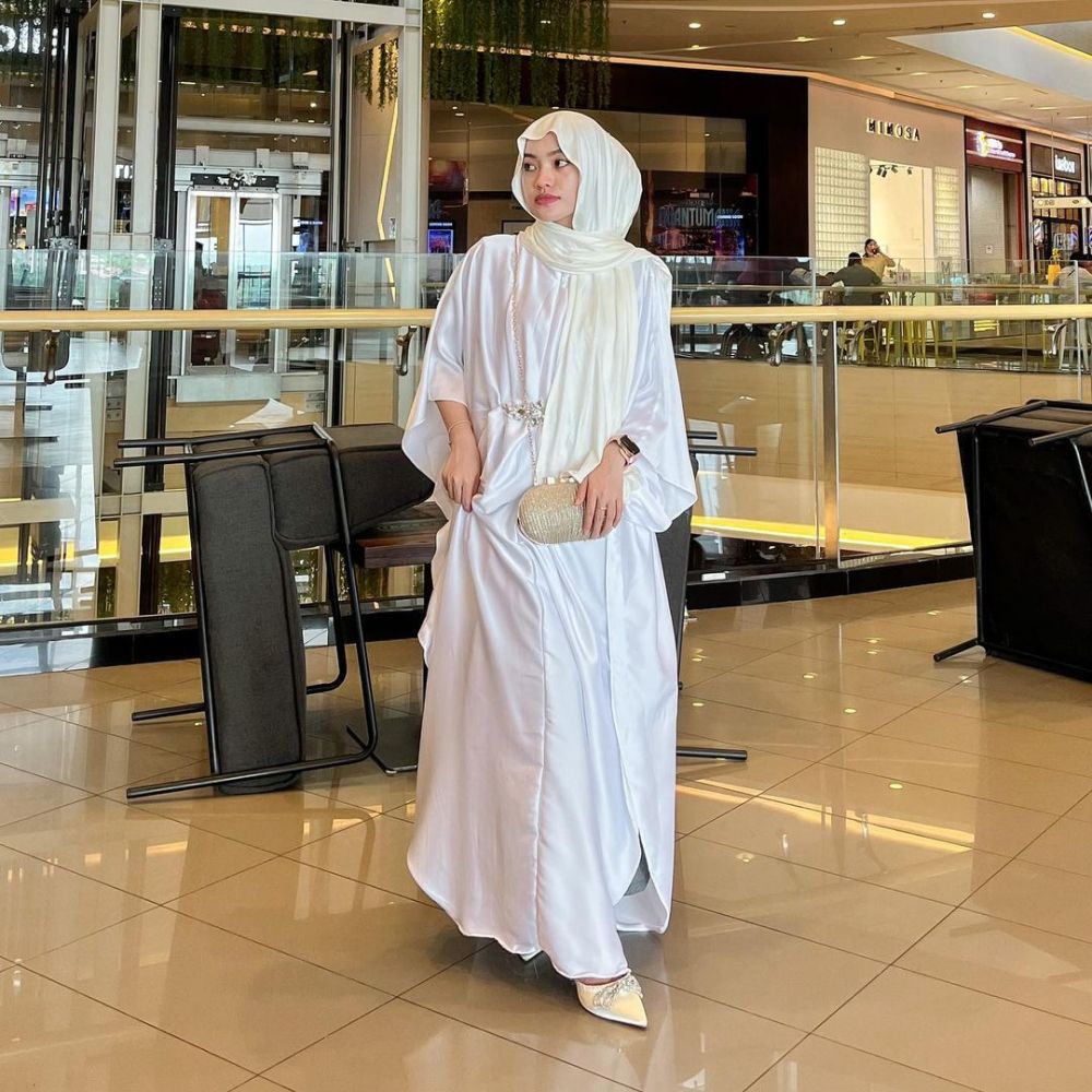 10 OOTD Hijab untuk Lebaran Hari Kedua, Anggun dan Elegan 