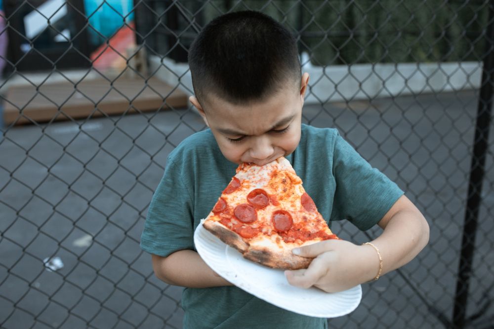 Apakah Pizza Menyehatkan atau Termasuk Junk Food? Ini Penjelasannya 