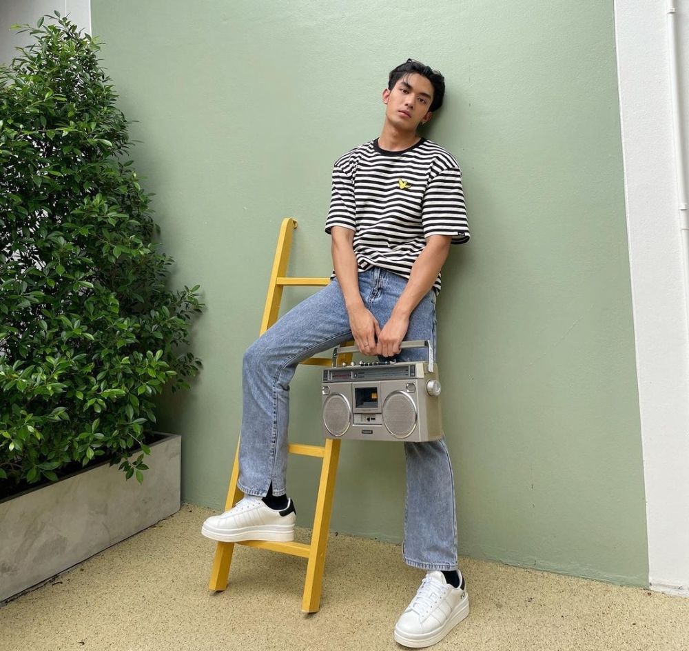 9 Inspirasi Outfit untuk Bukber ala Aktor Net Siraphop