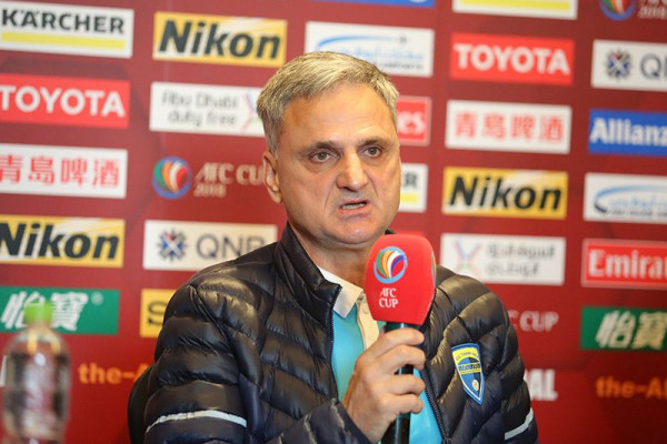 Profil Marian Mihail, Nahkoda Baru PSS Sleman