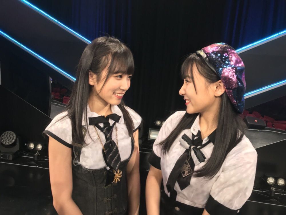 17 Potret Kebersamaan Yabuki Nako dan Miku HKT48, 10 Tahun Bersahabat!
