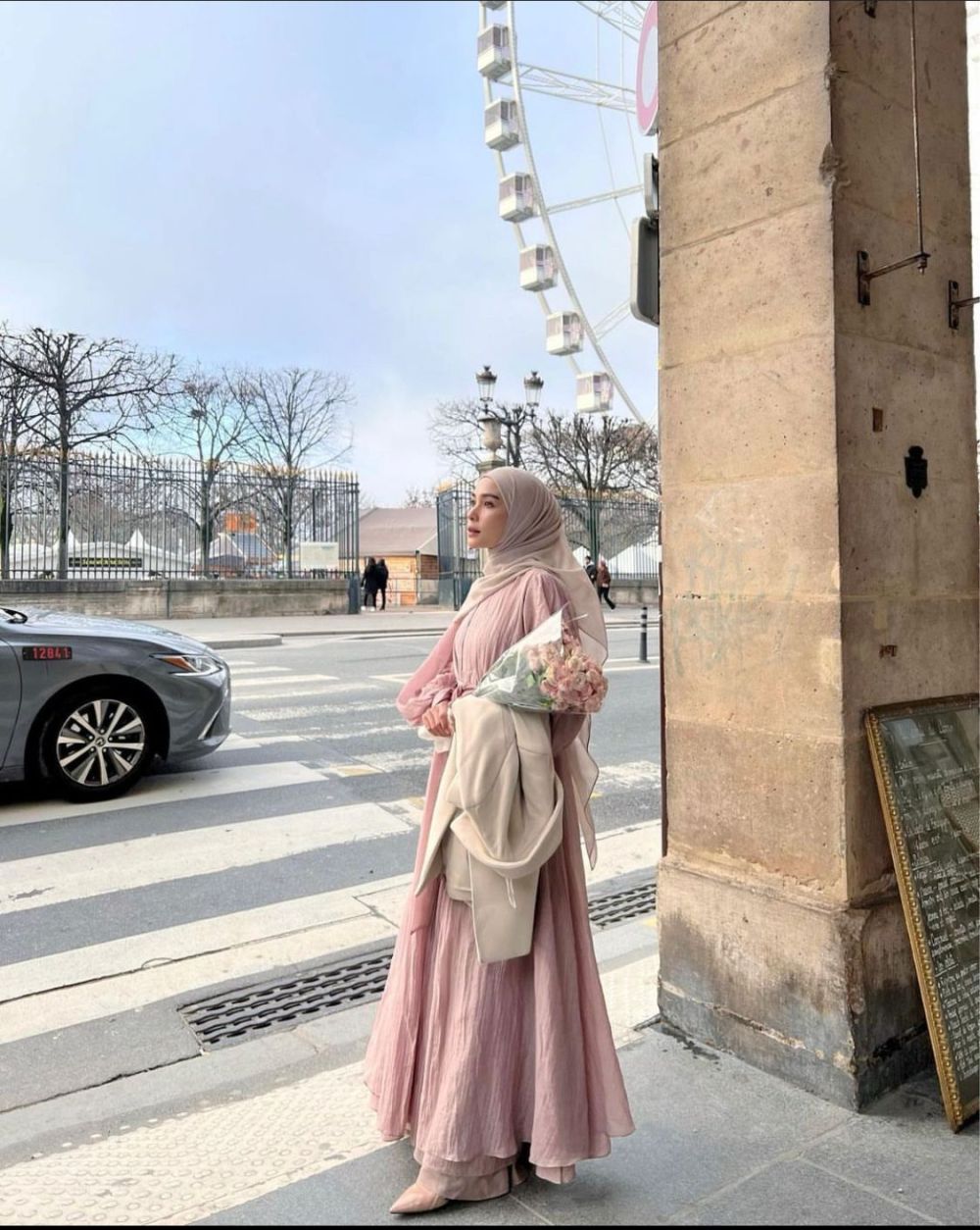 10 Outfit Lebaran ala Selebgam Hijab, Look Elegan dan Trendi