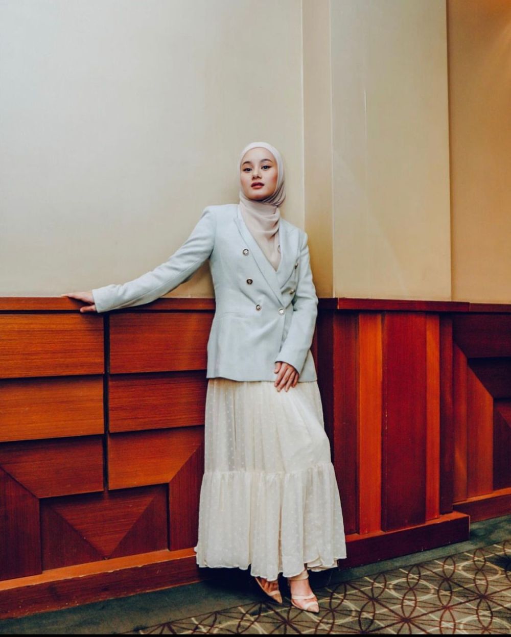 10 Outfit Lebaran ala Selebgam Hijab, Look Elegan dan Trendi