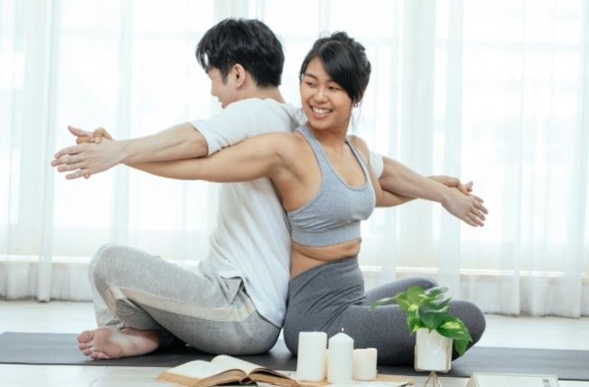 5 Manfaat Olahraga bersama Pasangan, Tingkatkan Gairah Seksual 