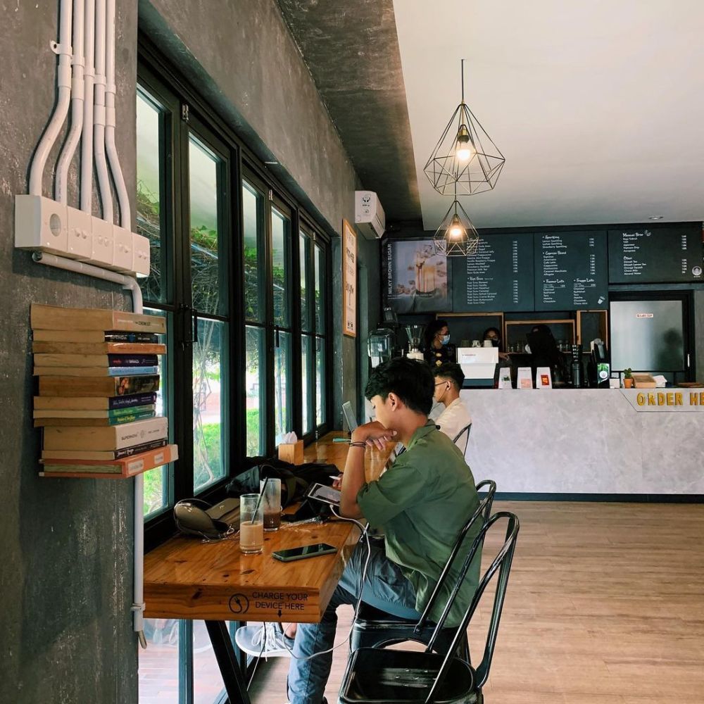6 Kafe di Seturan dengan Fasilitas Lengkap, Cocok untuk Skripsian
